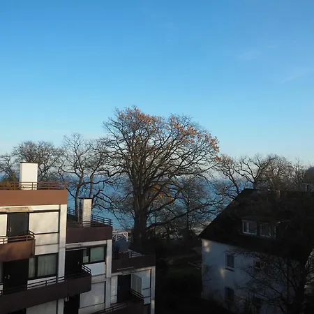 Res 511 - Residenz - Teilseeblick *